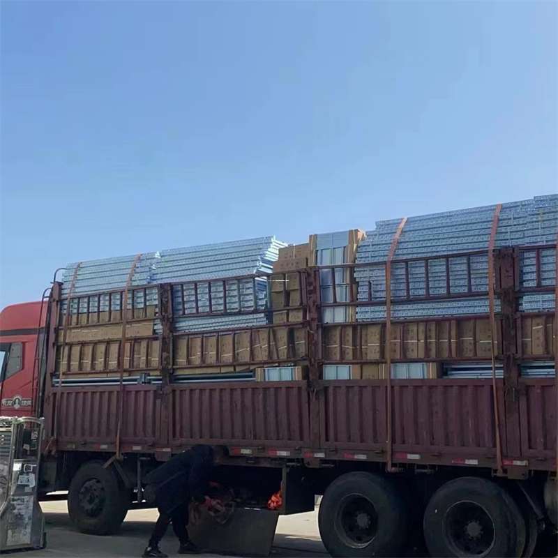 河南新乡封丘县到新疆阿勒泰富蕴县物流公司，一站式服务